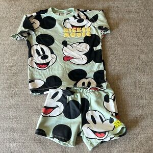 Zara toddler Disney set